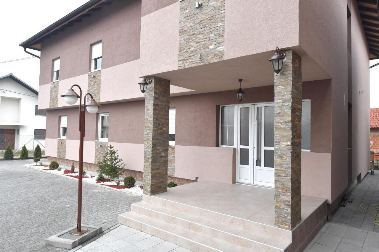 Motel Olimp Kraljevo Exterior foto